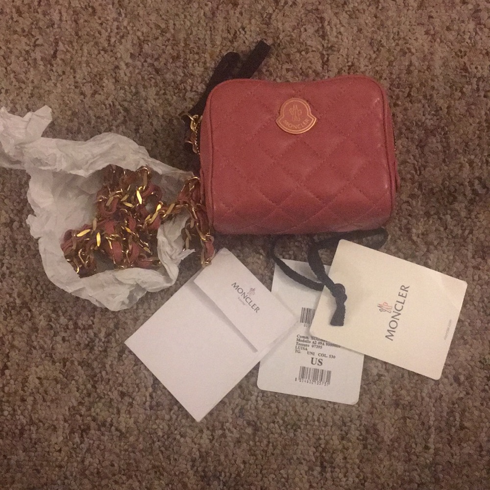MONCLER cross body bag (Pink)